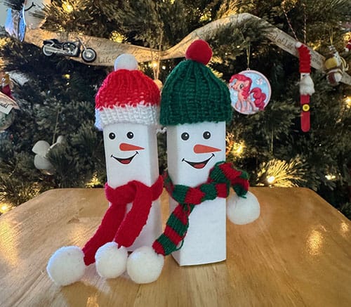 Satin Lips Lip Balm dressed up as snowmen